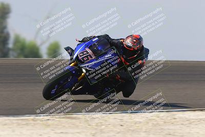 media/Sep-20-2025-TrackDaz (Sat) [[27f0cde673]]/B Group/1120am (Turn 2)/